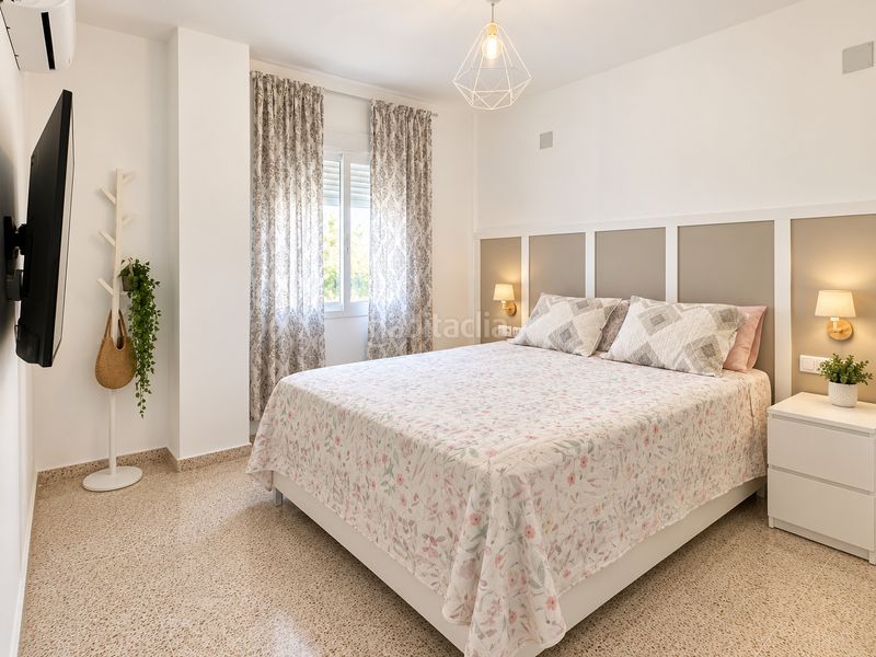 Foto c580ed60-8b1b-4e11-afe3-7b8aad93cbd6. Semi detached house in calle san josé 95 in San Jose de la Rinconada