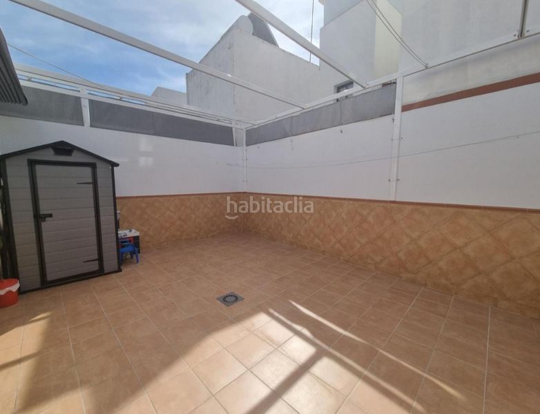 Foto 8bd49de7-a7d8-4b02-ab75-ae3bf9226245. Casa adossada amb calefacció a Centro - Barriada Mallorca Camas
