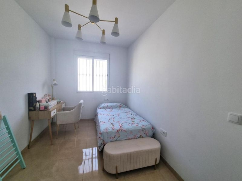 Foto b596b9e4-d8f5-46ca-bc65-2a8d8580fe47. Casa adossada amb calefacció a Centro - Barriada Mallorca Camas