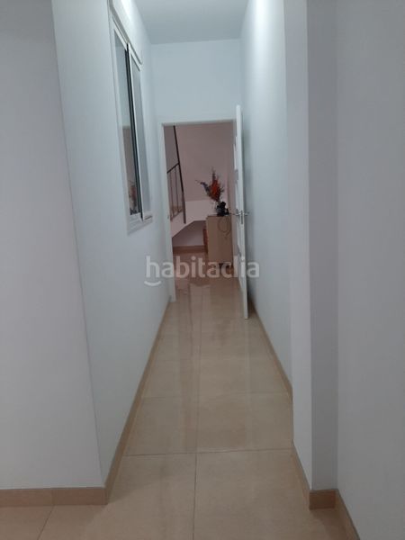 Foto b9b85434-67a3-4322-af43-3e63437e802a. Casa adossada amb calefacció a Centro - Barriada Mallorca Camas