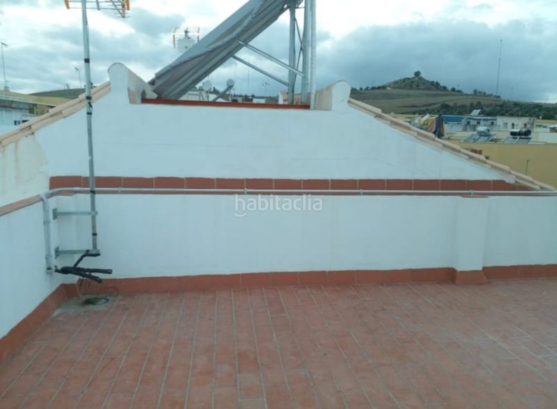 Foto d4ac3d6f-ca87-4457-ac20-b5ec7a4f154b. Casa adossada amb calefacció a Centro - Barriada Mallorca Camas