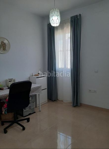 Foto e98a5ecb-4402-48a3-8401-d722519dd6f9. Casa adossada amb calefacció a Centro - Barriada Mallorca Camas