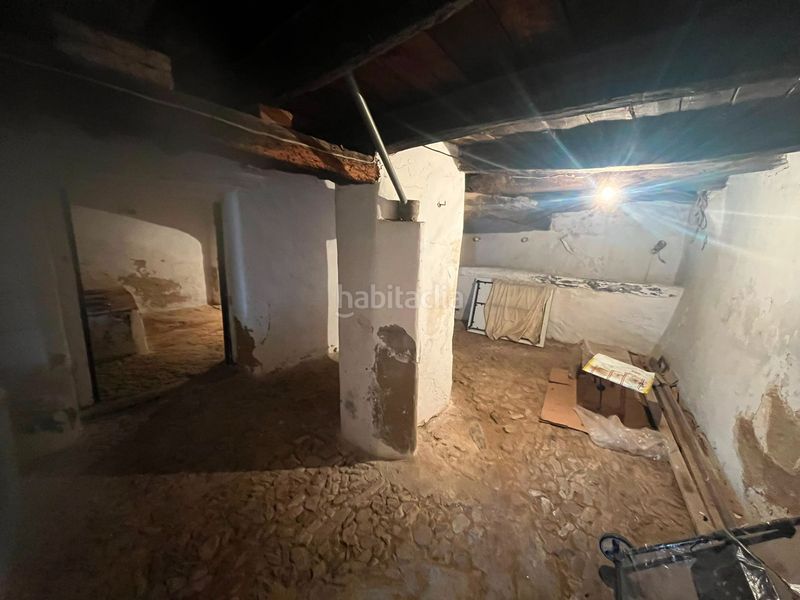 Foto 037a796e-7818-4fe7-901c-7012fdf30009. Casa amb xemeneia calefacció aparcament a Aracena