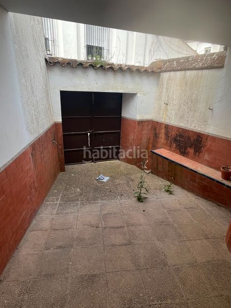 Foto 1cd3bfeb-a5cf-4778-991d-3c96eb9a1d39. Casa amb xemeneia calefacció aparcament a Aracena