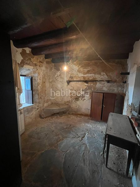 Foto 96882270-8bf7-4805-893b-d577f353e3ed. Casa amb xemeneia calefacció aparcament a Aracena