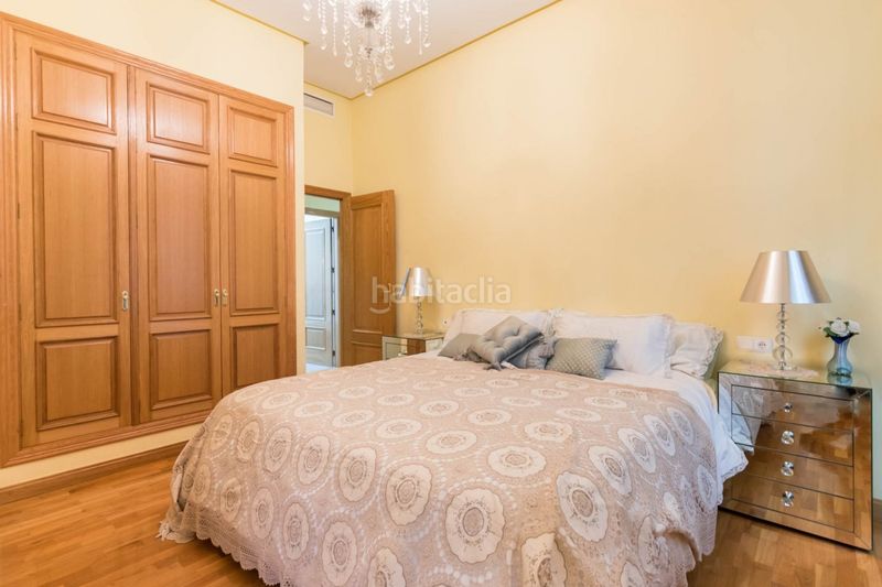 Foto e52db808-2538-4432-8f15-8ac2a9c32122. Pis a La Catedral Murcia