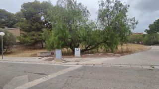 Terreno residencial en Calle de la sierra espu�a 1. La mejor parcela de altorreal