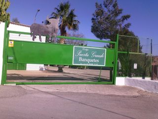 Local Comercial  Calle pander�n de los giles 104. Oportunidad �nica de inversi�n entre murcia y molina