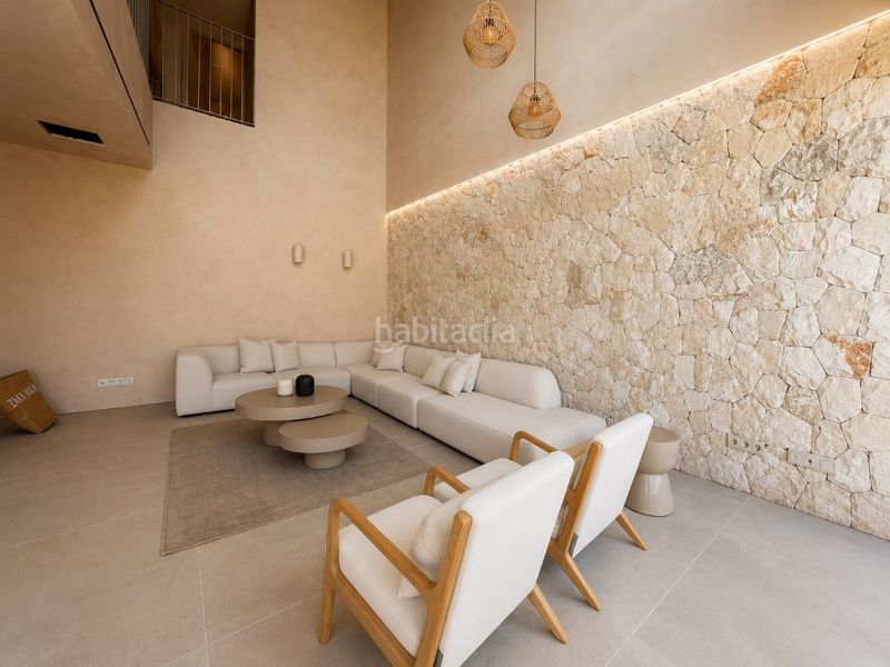 Foto d0c685b8-8d9a-4640-a252-bdc5636d1bf0. Casa aparellada amb aparcament piscina a Ses Salines poble Ses Salines