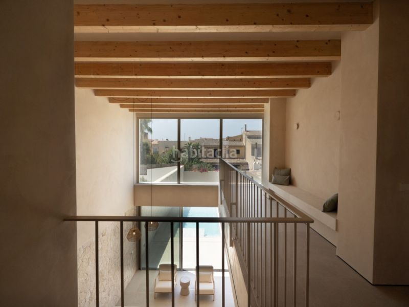 Foto df0455db-cf68-4f6d-a9f9-e69313ff5848. Casa aparellada amb aparcament piscina a Ses Salines poble Ses Salines