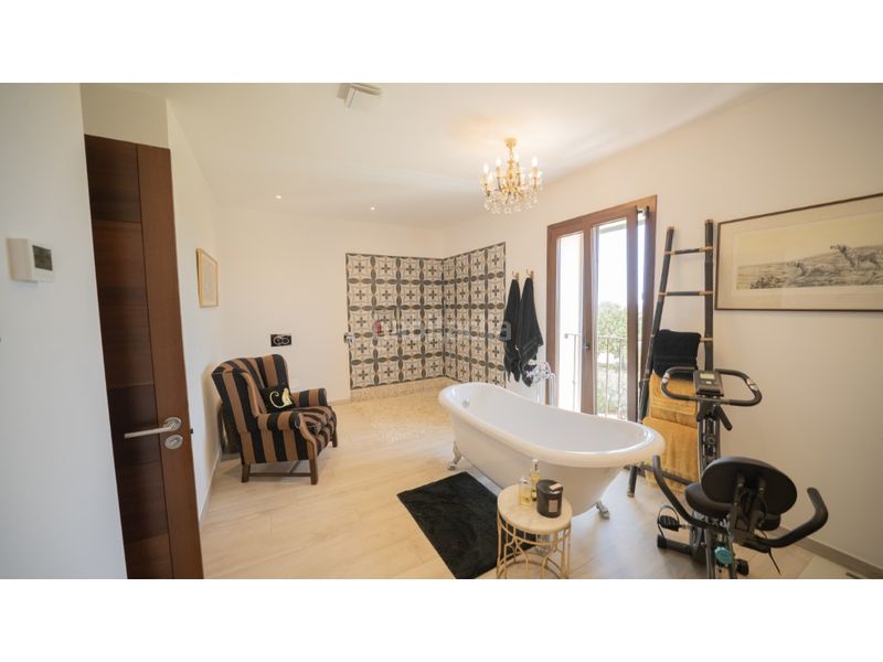 Foto dd576d44-6a6c-4754-8c1f-8fc48639f415. Casa amb calefacció aparcament piscina a Portocolom Felanitx