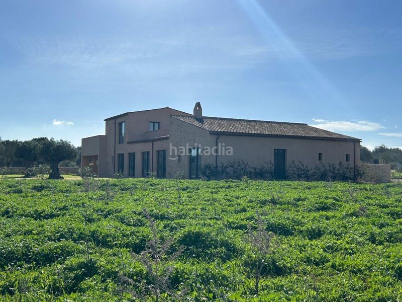 Foto c27e6e32-1555-49ea-a673-f4f2b6fcfd37. Xalet amb aparcament a Santanyí poble Santanyí