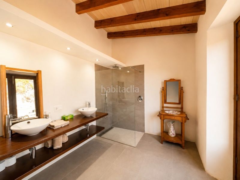 Foto 6e727631-85f6-44de-8953-03fa17cf97e5. Casa amb aparcament a Ariany