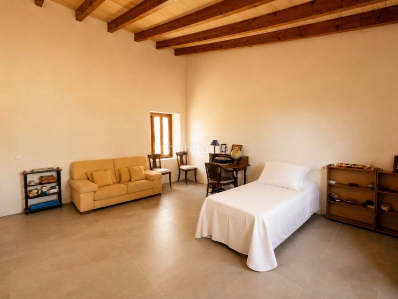 Foto bb5d69ef-ab79-4b88-9988-3ebca3655d61. Casa amb aparcament a Ariany