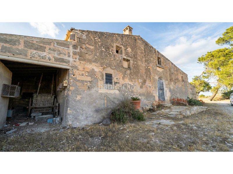 Foto c1e98ca0-f958-4fe7-a82f-c9cf24d51e88. Casa amb aparcament a Ariany