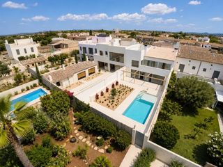 Xalet  Calle ramon llull. Villa de dise�o en ses salines