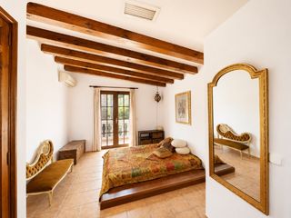 Casa  Calle reina violant. Exclusive mediterranean villa with private pool at santa ponsa g