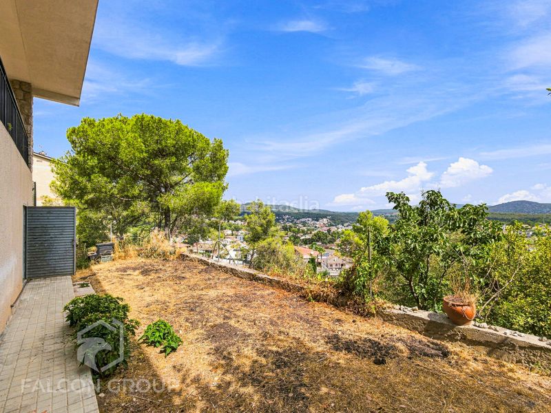 Foto b190c587-d84d-4933-a97e-63012d955deb. Xalet amb calefacció aparcament piscina a Canyelles
