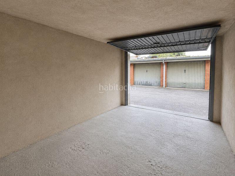 Foto 54ee1f3c-1854-4b42-8419-30defcdd3c0f. Aparcament cotxe a carrer colón 15 a Valls