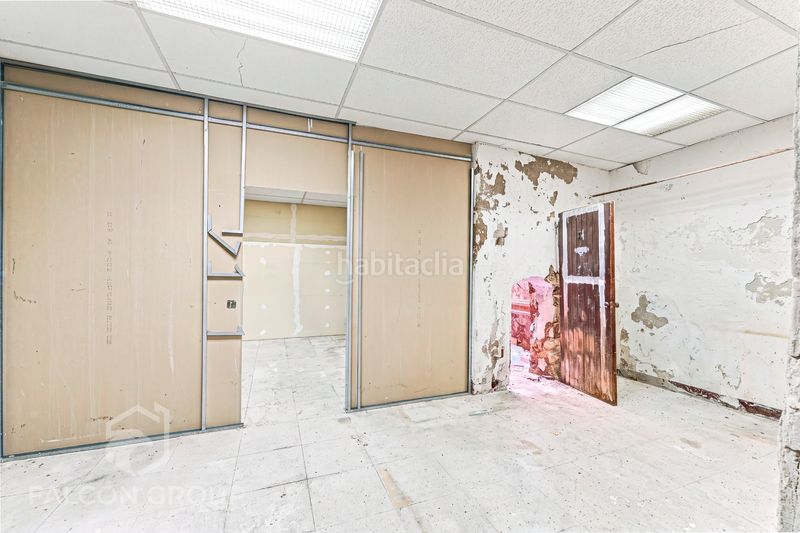 Foto c8cfb4e2-08c0-4795-81d8-3ac325ba0c2e. Casa amb aparcament a Centre Reus