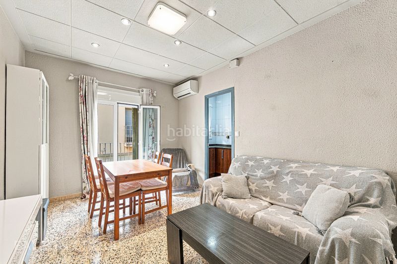 Foto 2759324b-3059-4518-88e0-c27d1d51cfb5. Casa aparellada amb aparcament a Llevant Reus