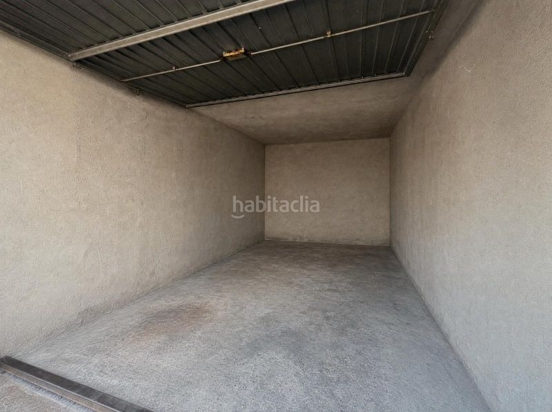 Foto f33a3f08-0ad2-4437-b078-5f721a04a7e8. Pis amb aparcament a Valls