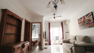 Apartamento en Puerto Deportivo. Apartamento en guardamar del segura ??