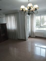 Apartament a San Pablo. Barrio san pablo