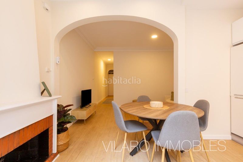Foto 8ed12b7d-9463-45cc-9b9f-7f105b4d39b1. Casa adossada amb xemeneia calefacció aparcament a Terrassa