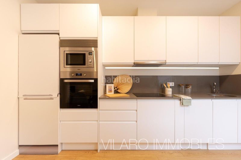 Foto cb9552a0-84e5-4124-a3f9-e07c7e7883bf. Casa adossada amb xemeneia calefacció aparcament a Terrassa