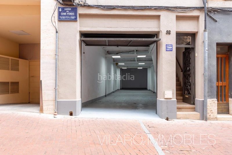 Foto d34a324e-4b15-4181-b01d-50429626f197. Casa adossada amb xemeneia calefacció aparcament a Terrassa