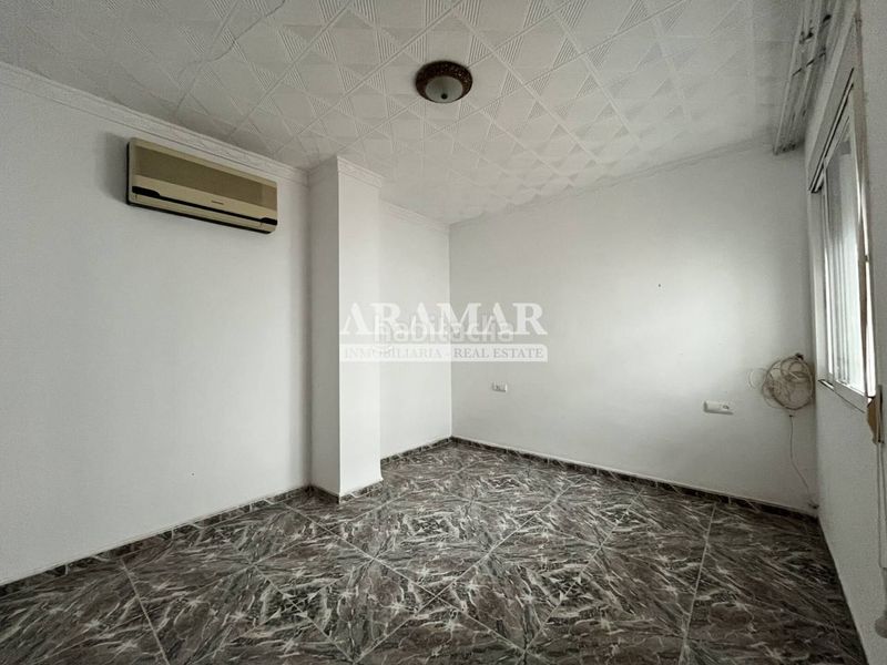 Foto 881e5e2d-8797-4885-a36f-f36fb01996a2. Casa amb calefacció aparcament a Pego