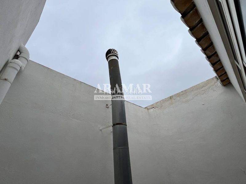 Foto bcc33784-3c77-4d78-9a44-1b8e32ca70e0. Casa amb calefacció aparcament a Pego