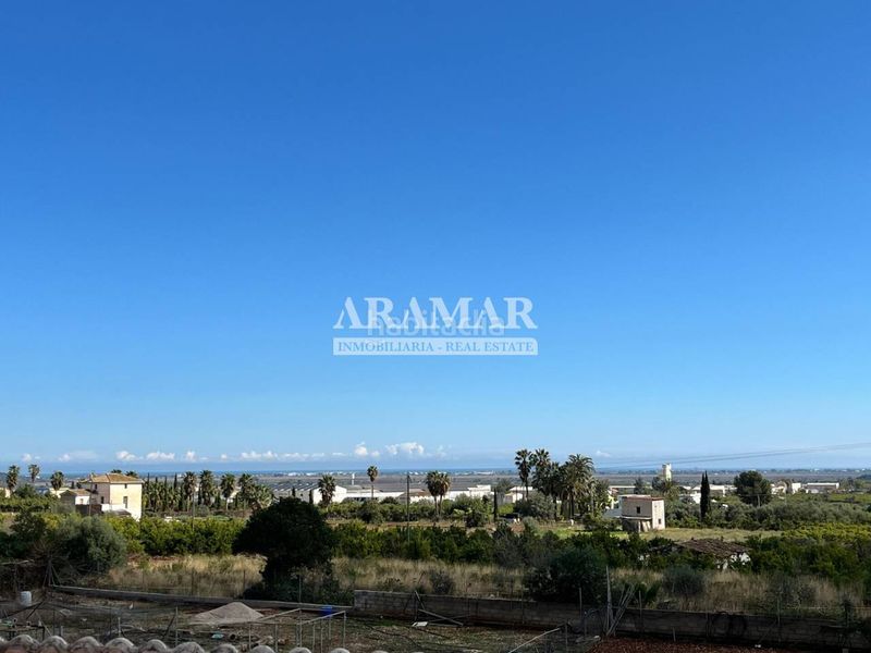 Foto 02971db8-cf15-4181-9f48-a7e355278d51. Xalet amb aparcament a Pego