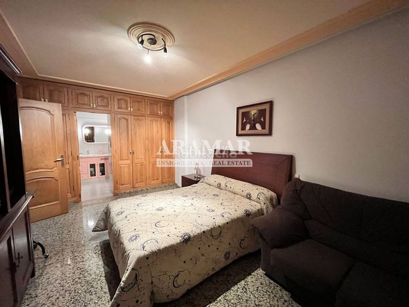 Foto bfbb1835-70c4-47ff-94d7-fbab2ec4c966. Xalet amb aparcament a Pego
