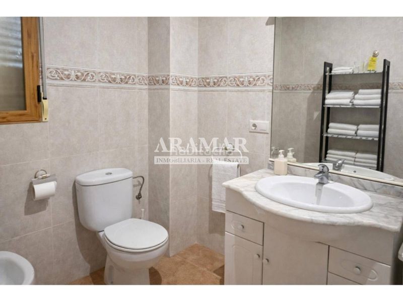 Foto f89eec89-4780-4daa-8829-4536febd7853. Casa a calle carolina sala 14 a Pego
