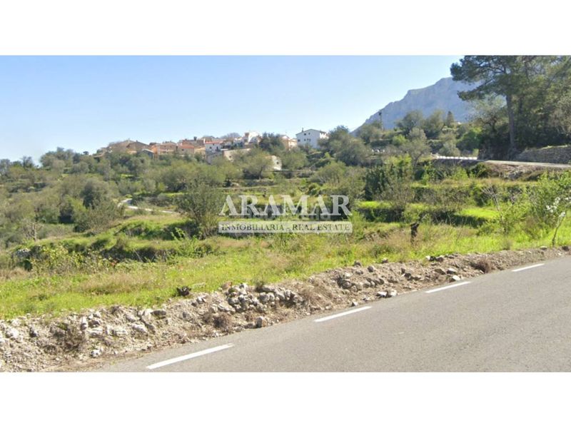 Foto a6c8e7ed-fc13-4f51-8a3e-48d6396fe83c. Finca rústica a Vall de Gallinera (La)