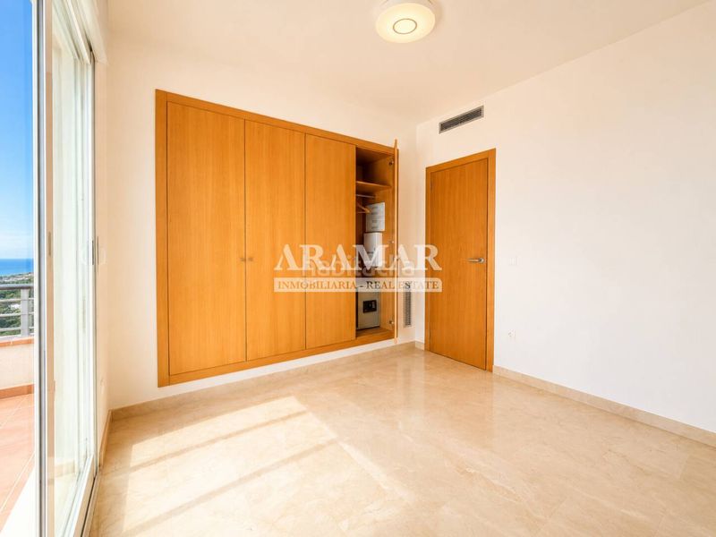 Foto b09f4db5-0819-4f0b-9886-1eb283f3c493. Apartament amb aparcament piscina a Pego