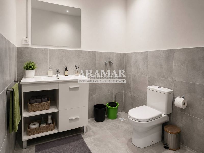 Foto f4058761-01db-4a4b-ad49-701f327c627d. Pas-de-porte local commercial dans Pego
