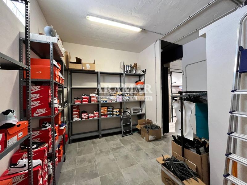 Foto f8848e1c-e315-47c8-a95e-beb859898a6f. Pas-de-porte local commercial dans Pego