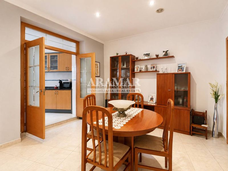 Foto ab30de8e-347a-4f19-a6e7-462f1b737f57. Casa adossada a Pego