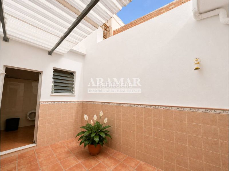 Foto d323e73e-6637-494b-a296-22124bdc2709. Casa adossada a Pego