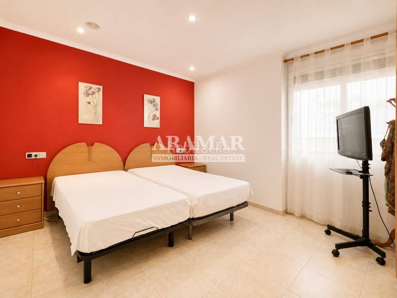 Foto ef1ed0e5-71c5-45c3-9399-46aeadd4be9f. Casa adossada a Pego