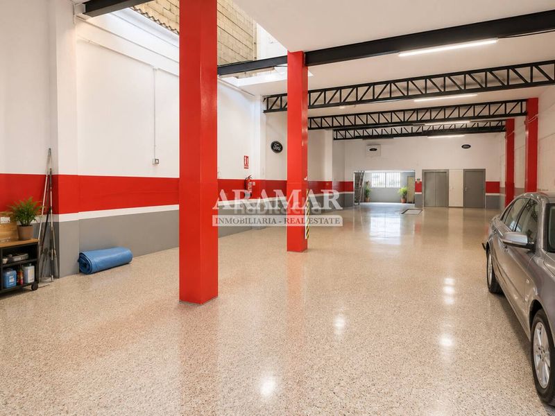 Foto cc782ffb-ccfe-4d67-9599-9a125cea84cc. Industrial building in Pego