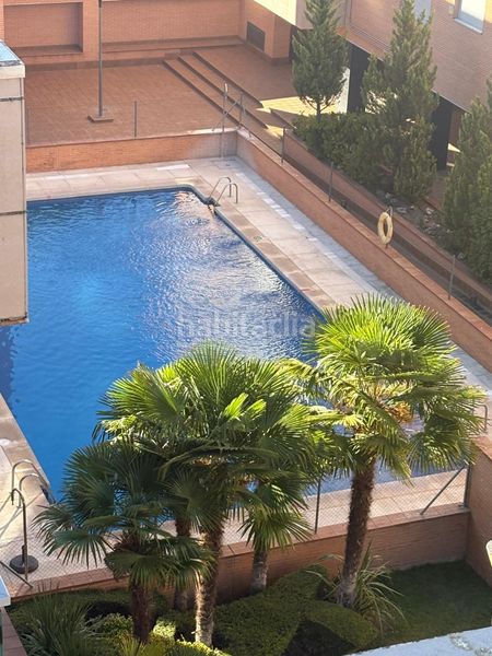 Foto c6991e50-e4e2-4bbf-94a7-222daa76e5dc. Àtic amb calefacció aparcament piscina a Yebes - valdeluz Yebes