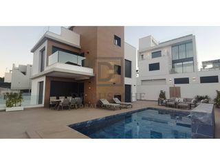 Casa a Calle Juan Marse-Cmor