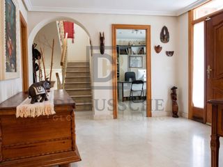 Reihenhaus  Calle juan carlos i-san bartolo. Exclusivo chalet con encanto y gran privacidad en san bartolomé,