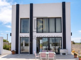 Xalet  Partida la rambleta. Espectacular chalet independiente con parcela privada, piscina c