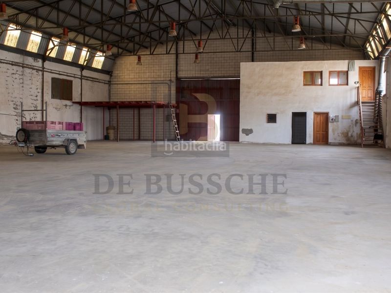 Foto 88cfe685-71fc-4c2e-8488-f7e10495e862. Nau industrial a Bigastro