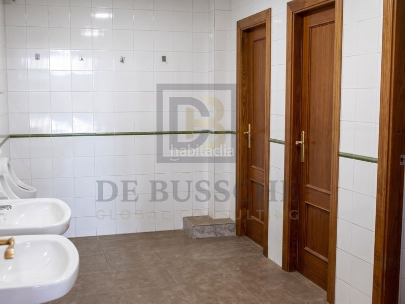 Foto a3eec8e3-f744-4cda-95f3-58c91b0e3419. Nau industrial a Bigastro